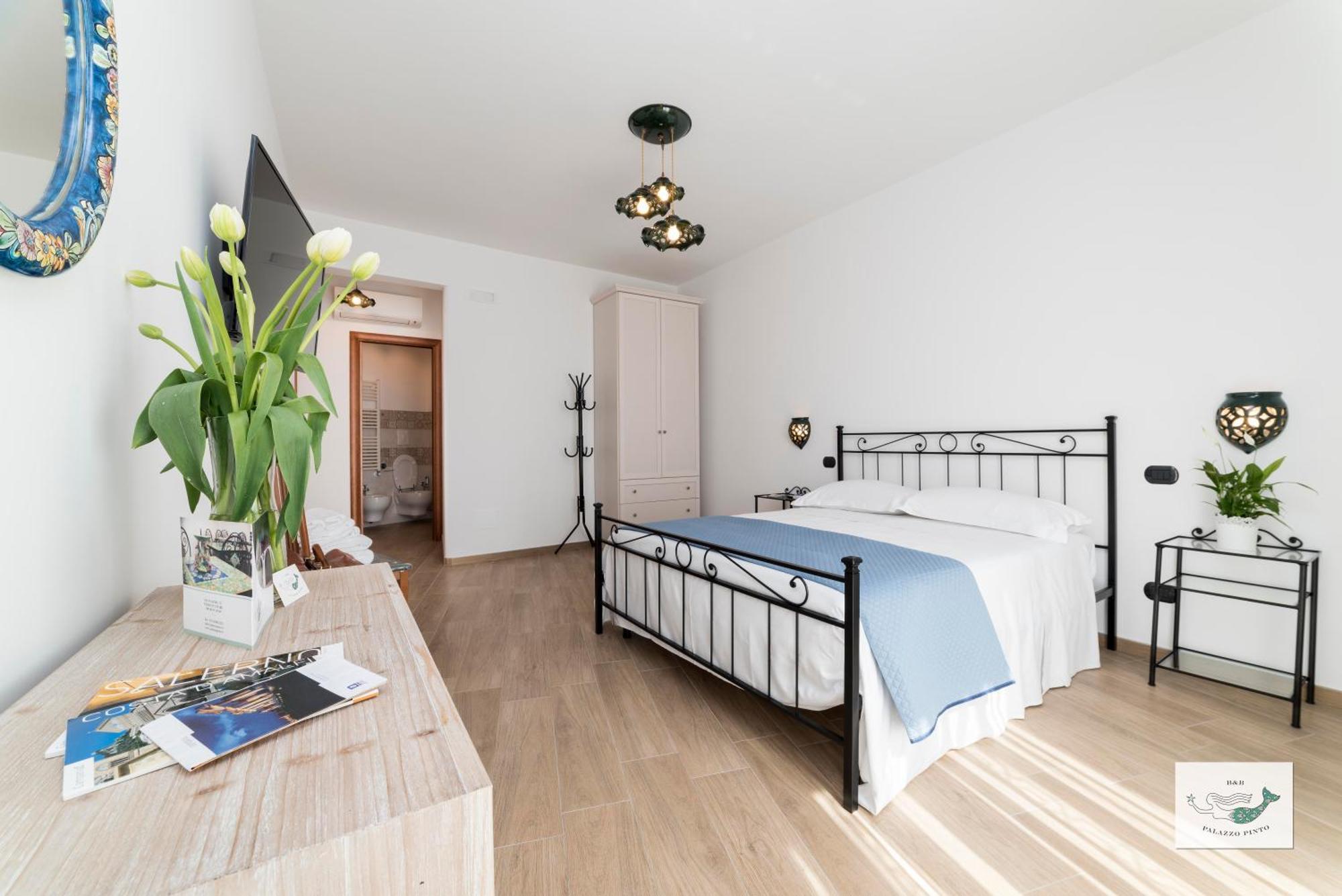 B&B Palazzo Pinto 2 Vietri Bagian luar foto