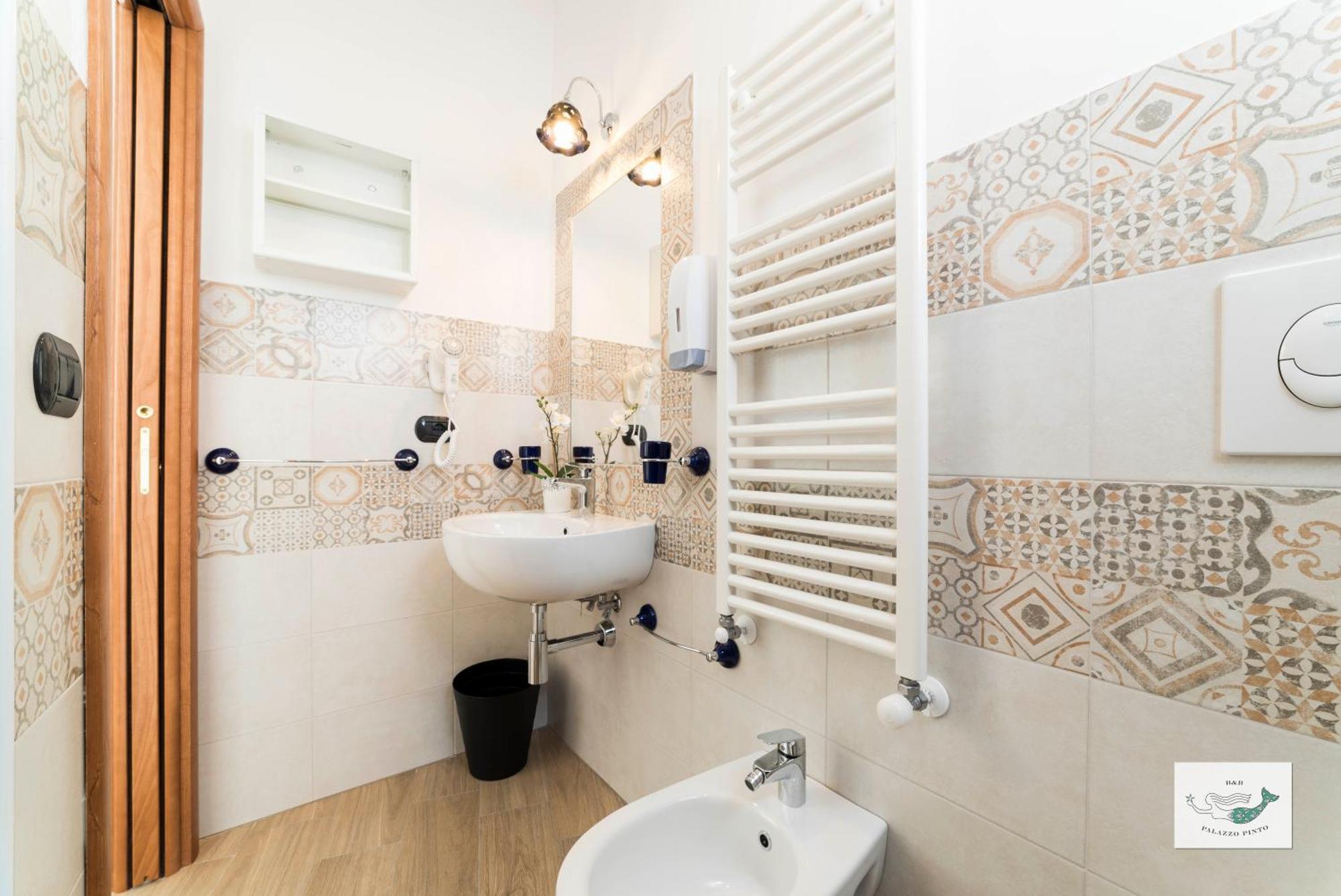 B&B Palazzo Pinto 2 Vietri Bagian luar foto