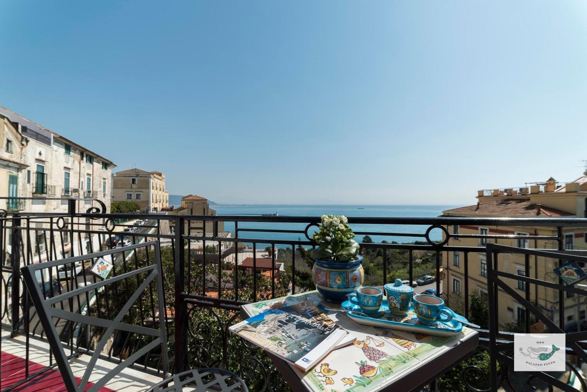 B&B Palazzo Pinto 2 Vietri Bagian luar foto
