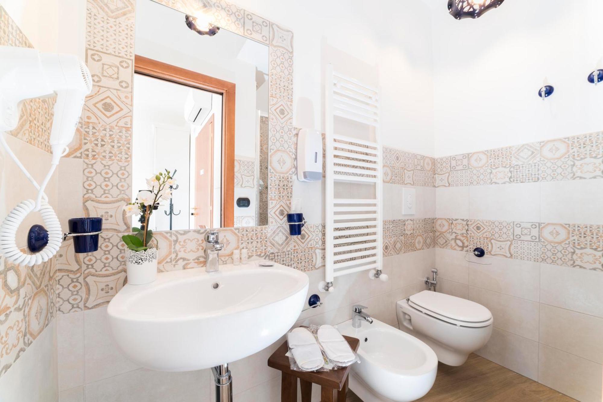 B&B Palazzo Pinto 2 Vietri Bagian luar foto