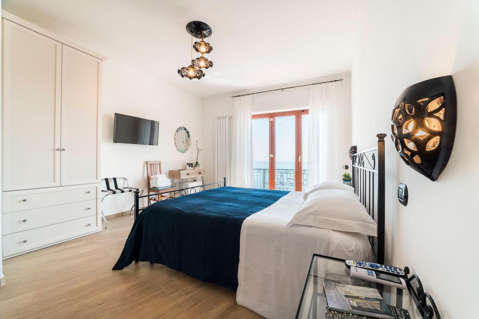 B&B Palazzo Pinto 2 Vietri Bagian luar foto